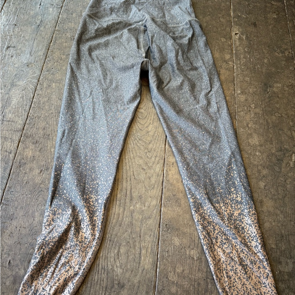 Beyond Yoga leggings, Large